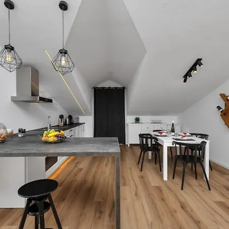 Sukara Apartmán *