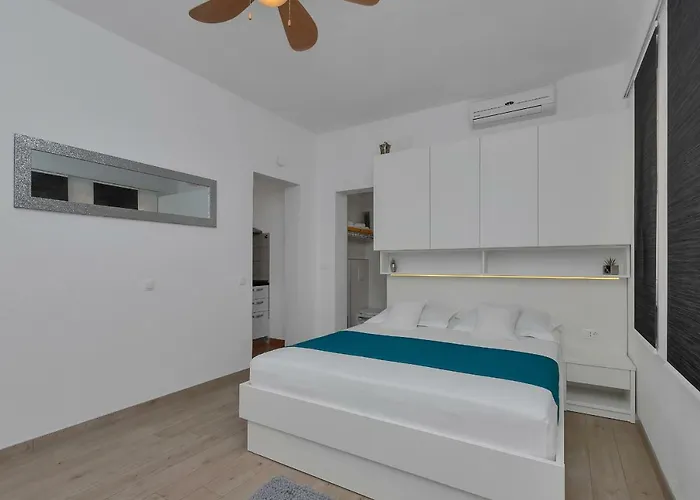 Sukara * 마카르스카