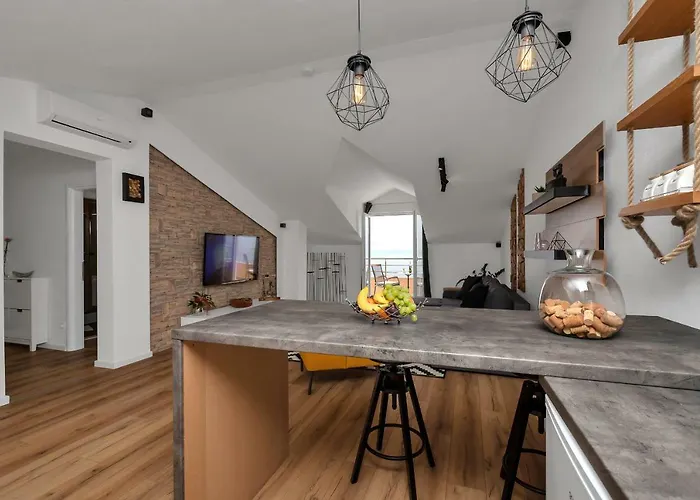 아파트 Sukara 마카르스카