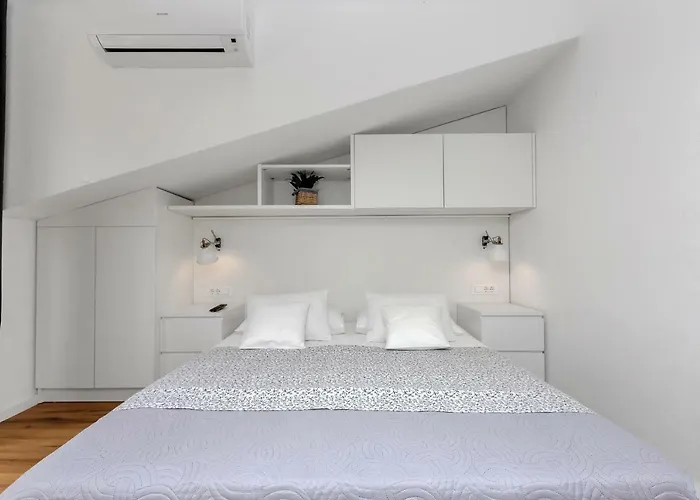 Sukara 아파트 마카르스카