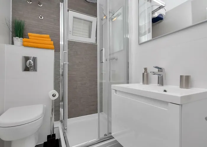 Sukara מאקרסקה