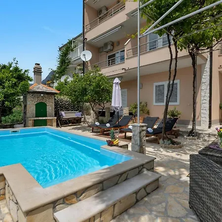 Apartment Sukara Makarska