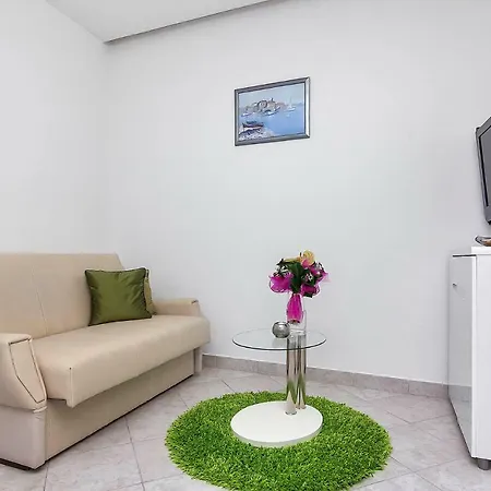 Apartment Sukara *