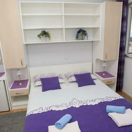 Sukara * Makarska